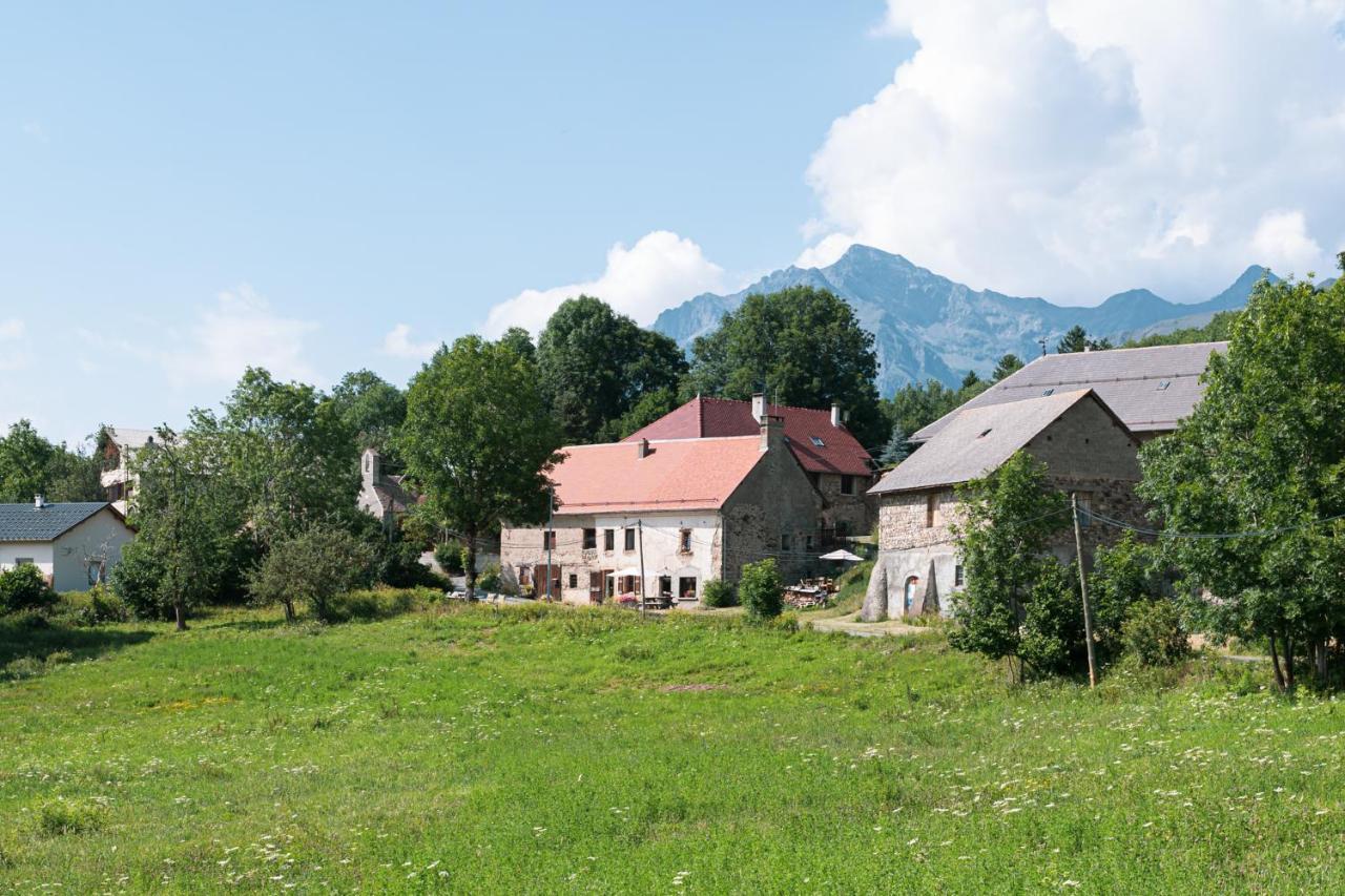 B&B Maisonnel Saint-Bonnet-en-Champsaur Eksteriør bilde