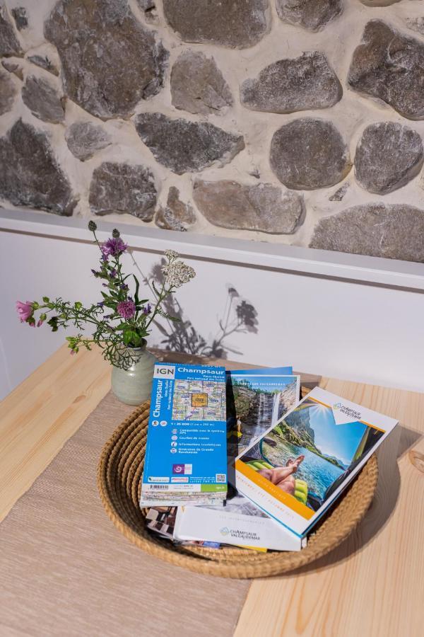 B&B Maisonnel Saint-Bonnet-en-Champsaur Eksteriør bilde